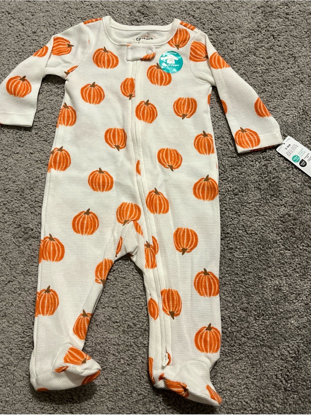 Carter’s Long Sleeve Pumpkin Theme Footed Sleeper Size 3-6M-NEW WITH TAG